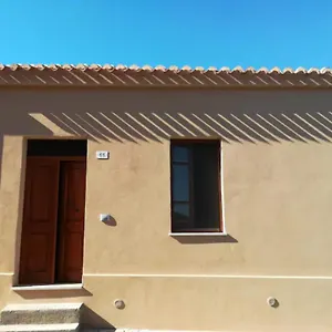 https://casa-mariella-baratili-san-pietro.in-sardinia.net